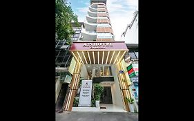 A25 Hotel - 12 Phố Huế